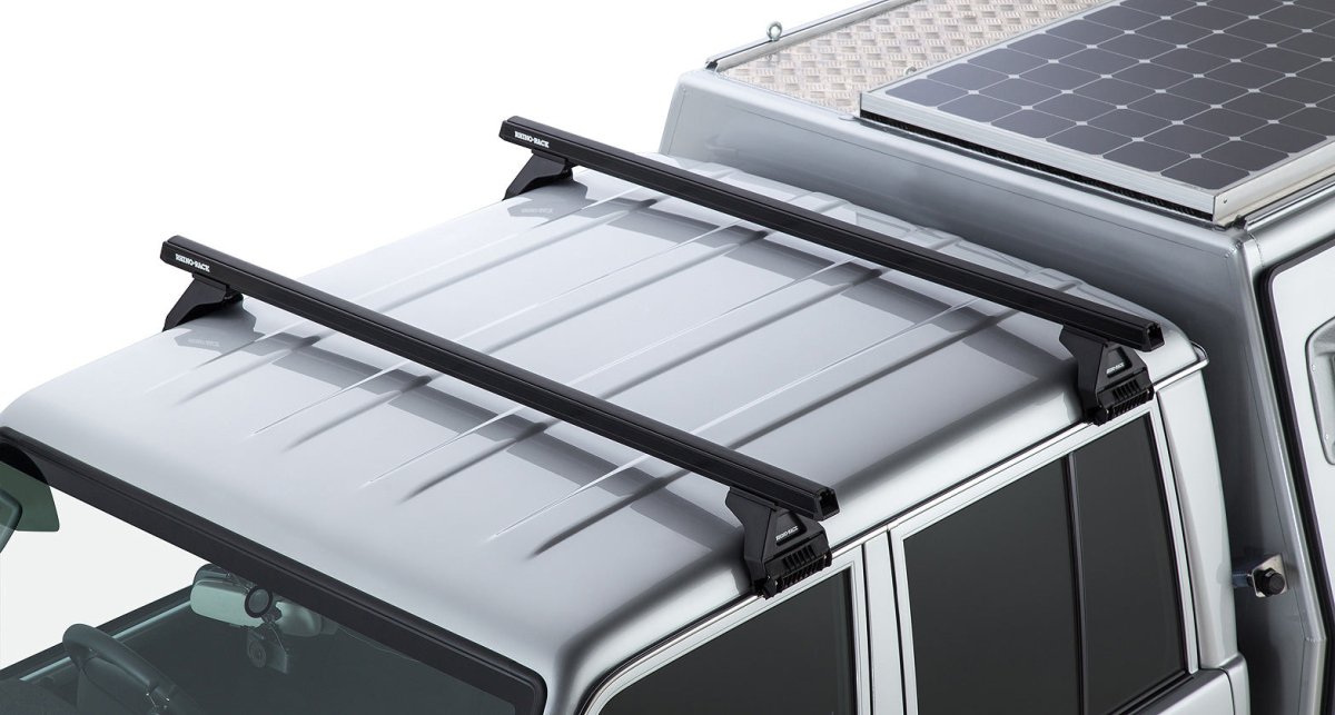 Kit 2 barres de toit noire Heavy Duty 1500mm avec pieds RL110 Toyota Land Cruiser série 79 2007+ - RHINO-RACK Xperts 4x4