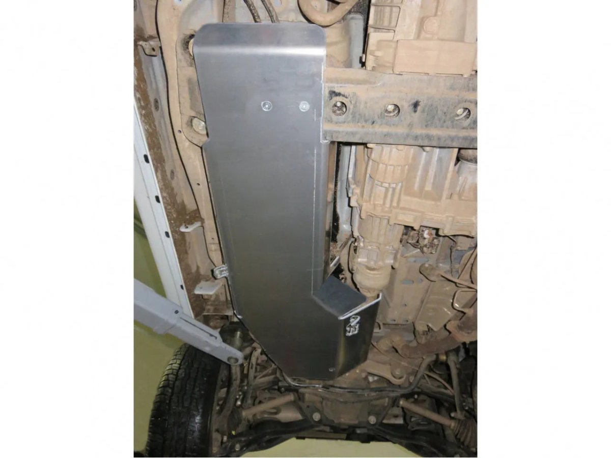 Blindage Réservoir + Transmission 6mm Mitsubishi Pajero 2000+ N4 Offroad Xperts 4x4
