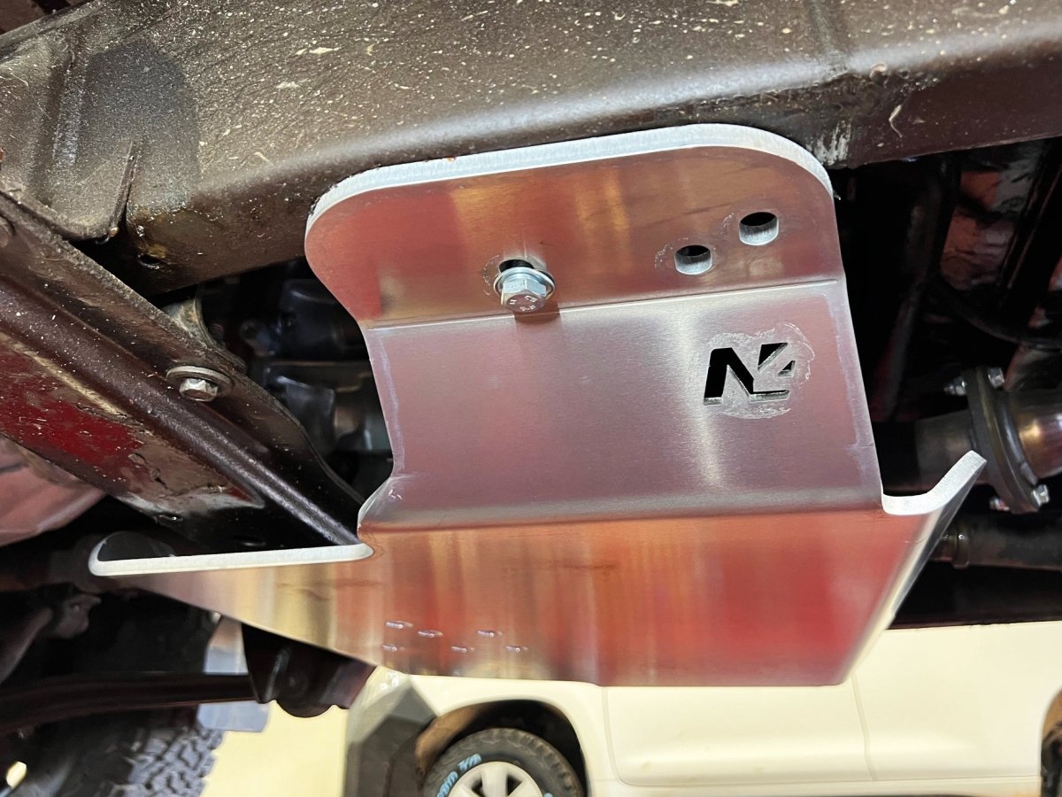 Ski de protection boîte de transfert en aluminium de 8mm pour Toyota GRJ71 HZJ71 HZJ74 N4-Offroad Xperts 4x4