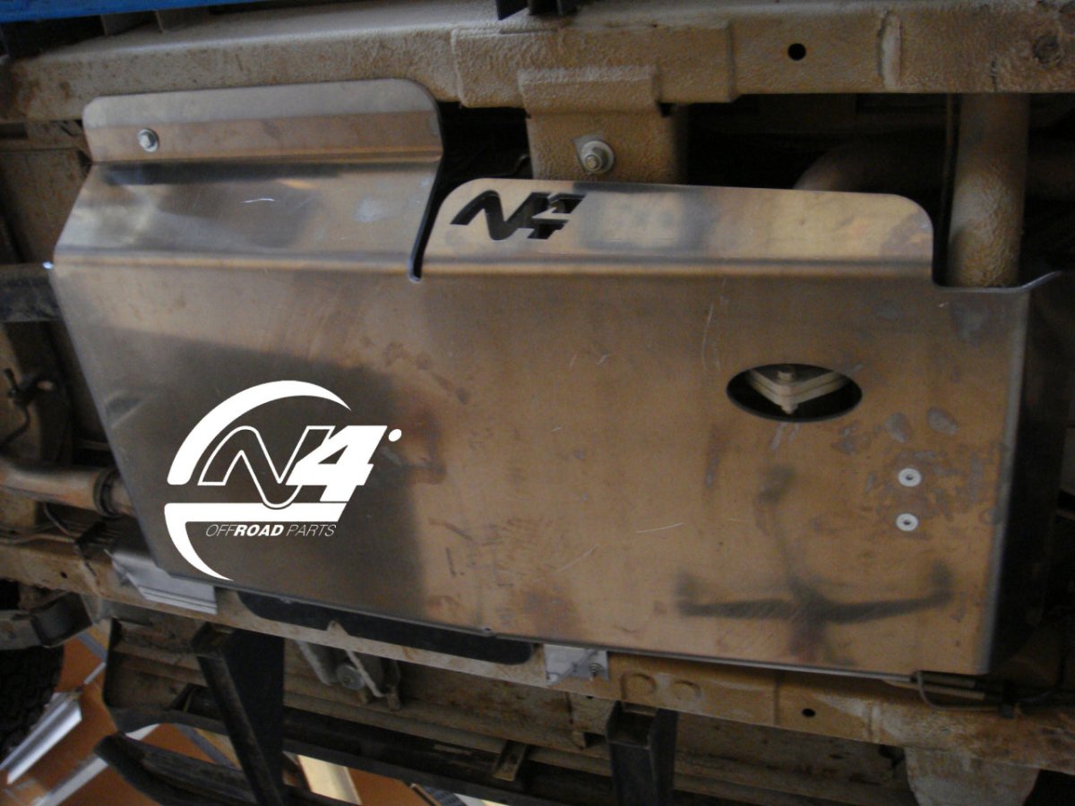 Ski de protection boîtes vitesses et transfert en aluminium de 8mm pour Iveco Massif 5 portes N4-Offroad Xperts 4x4