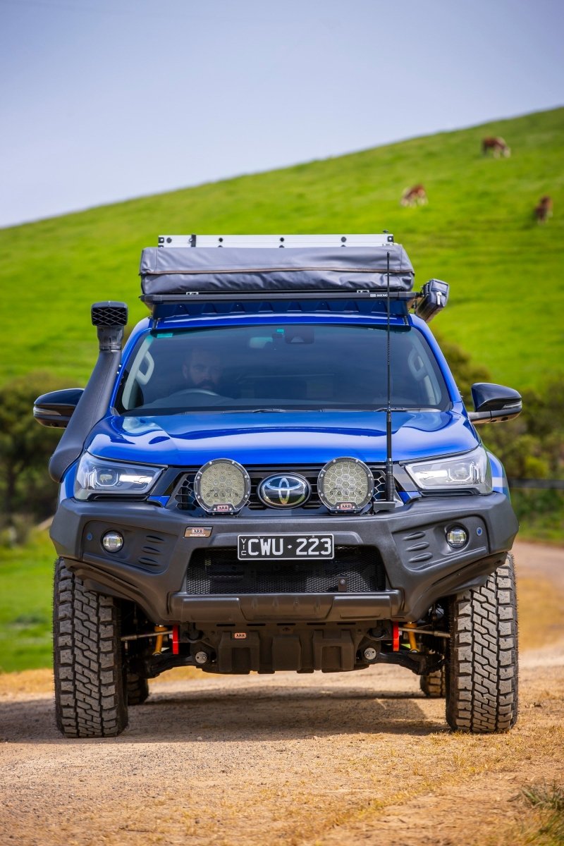 Pare-choc Toyota Hilux 2016-2020 - Stealthbar - Homologué EU - Toyota Hilux 2016+