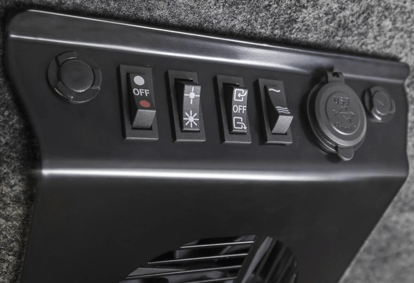 Tente de toit Altitude Electrique | ARB - BYD Shark 2024+