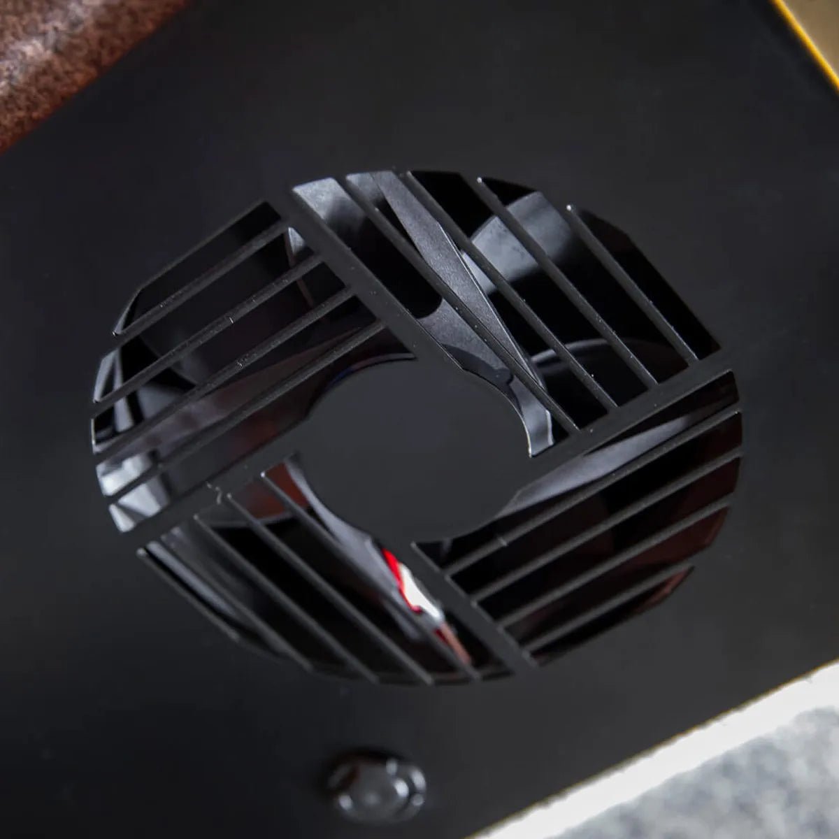 Tente de toit Altitude Electrique | ARB - BYD Shark 2024+