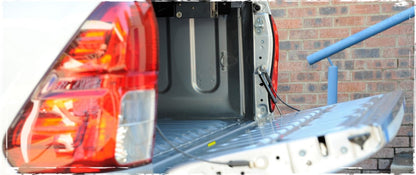 Kit Amortisseur Hayon EZDown Toyota Hilux Revo/Invincible - Toyota Hilux 2016+