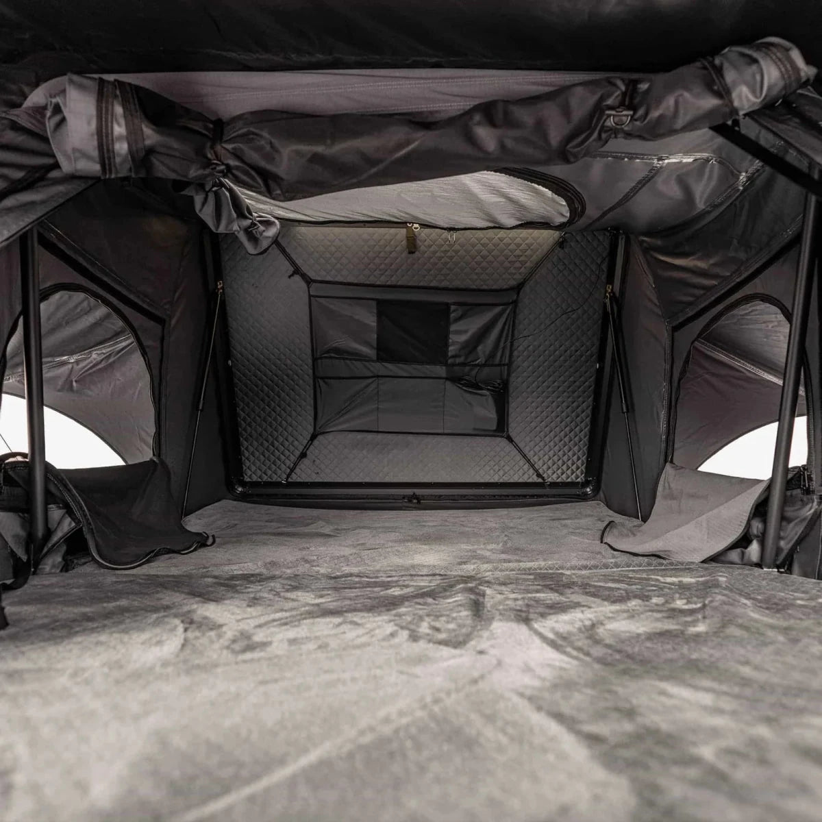 Tente de Toit Expedition M – GO Overland Canada (2-3 Places) - BYD Shark 2024+