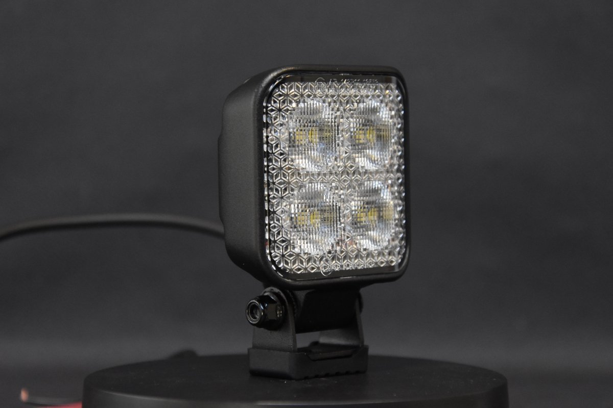 Feux de Travail LED Lumidrive Panoramax - Puissance & Étanchéité - BYD Shark 2024+
