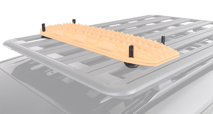 Supports pour Plaques à sable Maxtrax | Fixation sécurisée - RHINO-RACK - Dacia Duster 2010-2023
