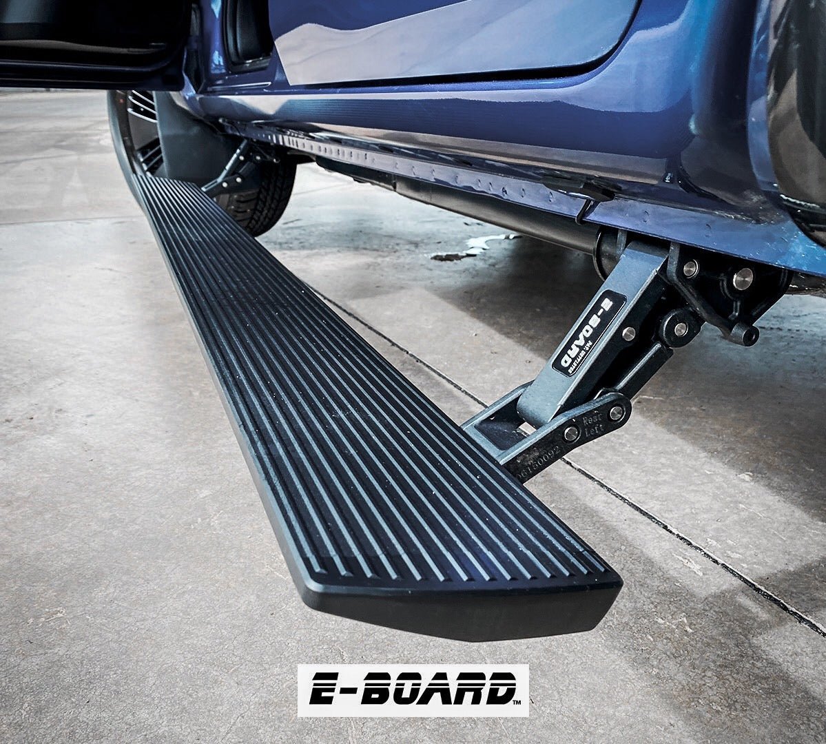 Marche-Pieds Electriques T-MAX Isuzu D-Max 2014-19 Double-Cab | E-Board - Isuzu Dmax 2012-2020