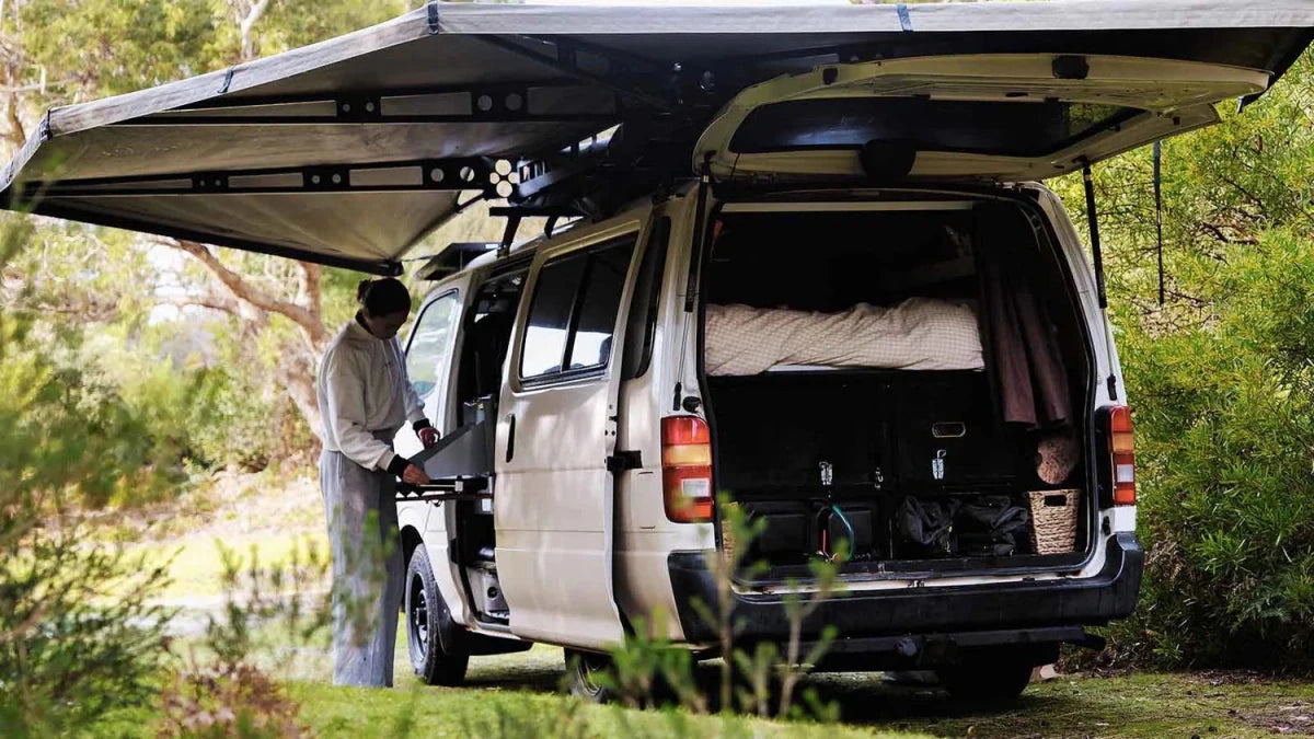 Auvent 270° XT MAX The Bush Company – Auto-Portant 4x4 - BYD Shark 2024+