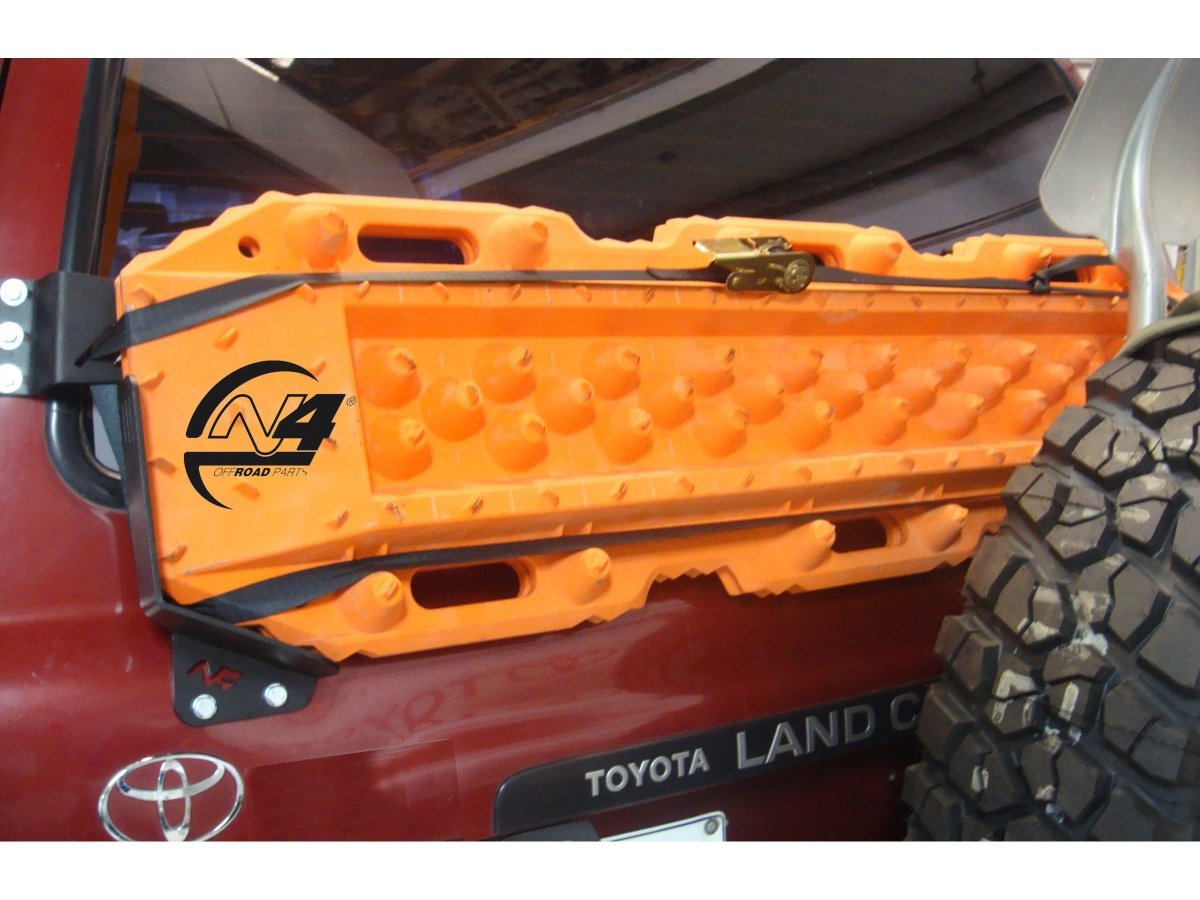 Support de plaques à sable Maxtrax sur le hayon pour Toyota HDJ80 N4-Offroad - Toyota HDJ80