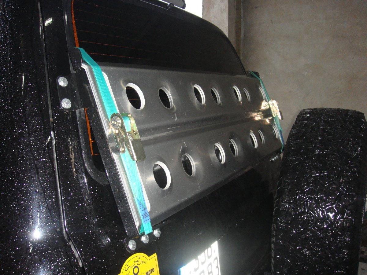 Support de plaques à sable sur le hayon pour Toyota HDJ80 N4-Offroad - Toyota HDJ80