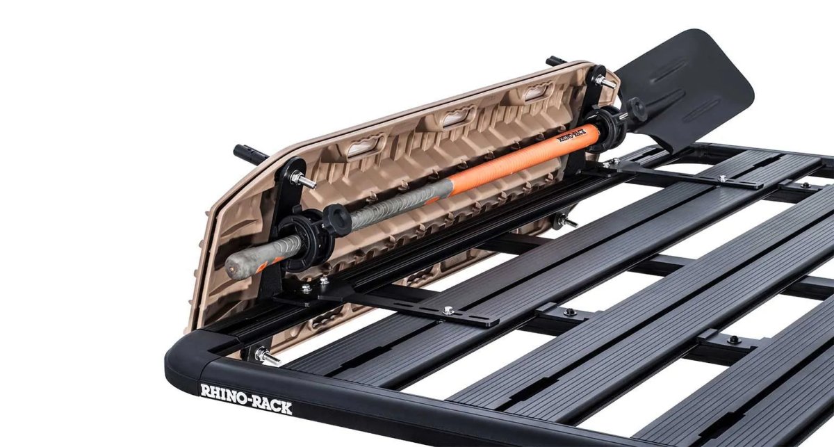 Kit Fixations Latéral pour Maxtrax / TREDPRO sur Galerie Pioneer - RHINO-RACK - Ford Ranger PHEV 2025+