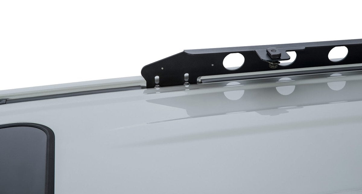 Backbone Mounting System - Toyota 200 Series - RHINO-RACK -