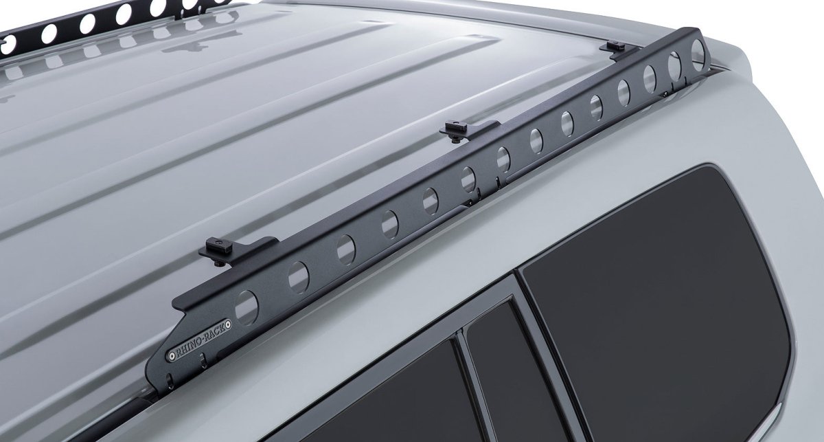 Backbone Mounting System - Toyota 200 Series - RHINO-RACK -