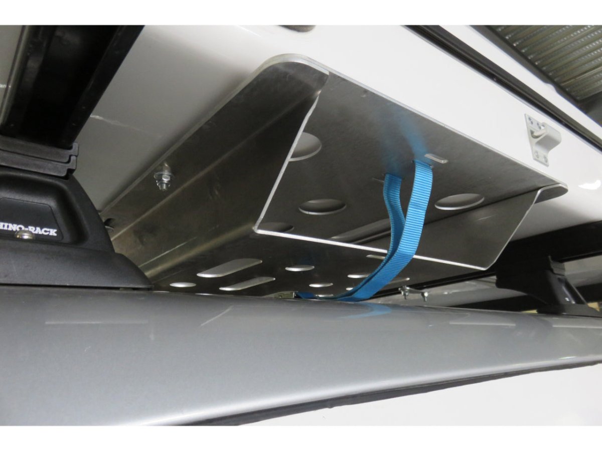 Support d'échelle sous tente James Baroud N4-Offroad -