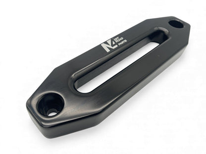 Ecubier aluminium noir pour corde de treuil synthétique N4-Offroad - BYD Shark 2024+