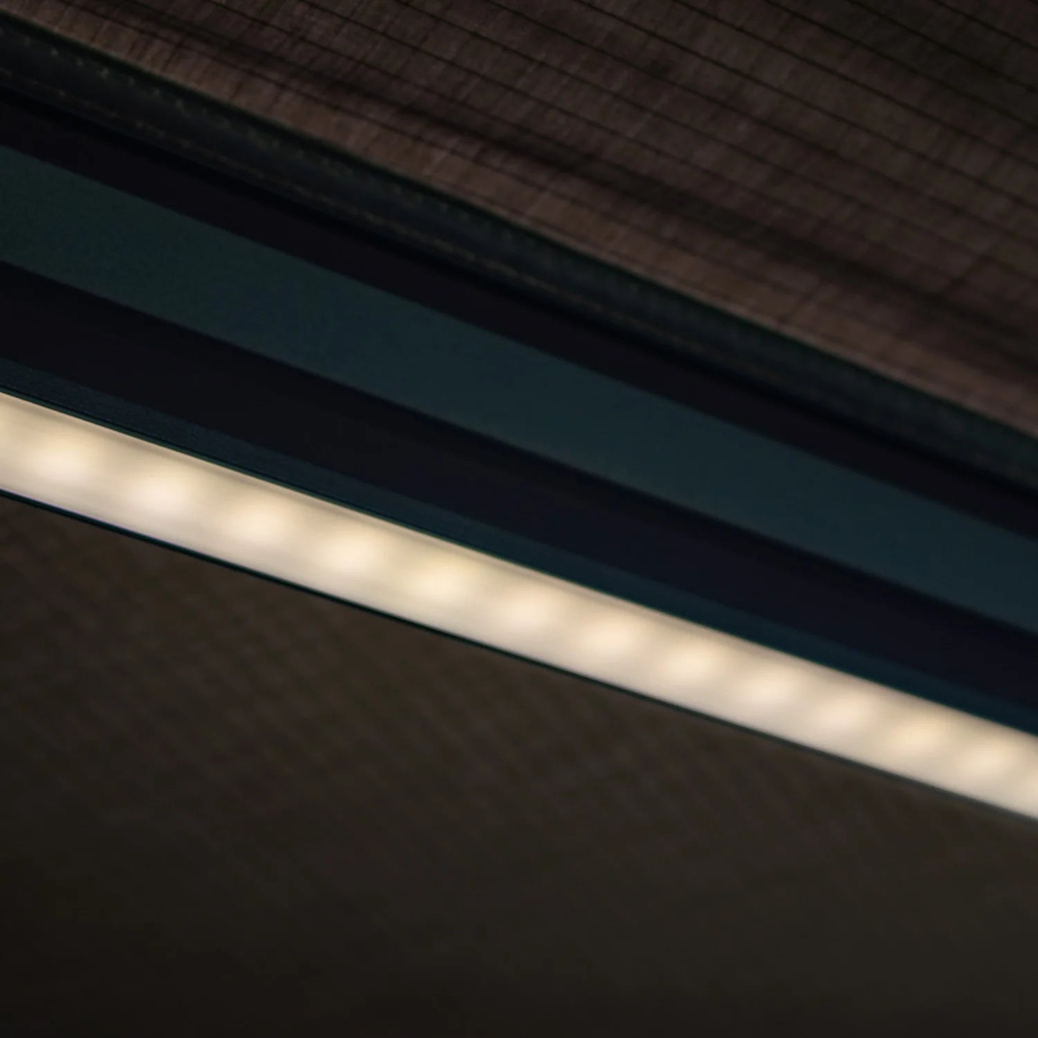 Auvent 270° XL Autoportant LED avec Accès Tente de Toit - DARCHE - Gauche - BYD Shark 2024+