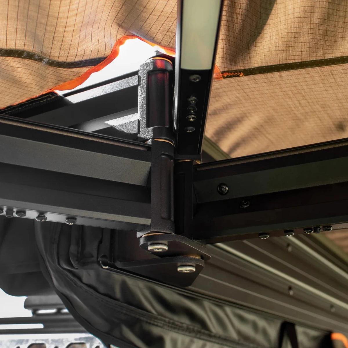 Auvent 270° XL Autoportant LED Côté Droit Eclipse - DARCHE - BYD Shark 2024+