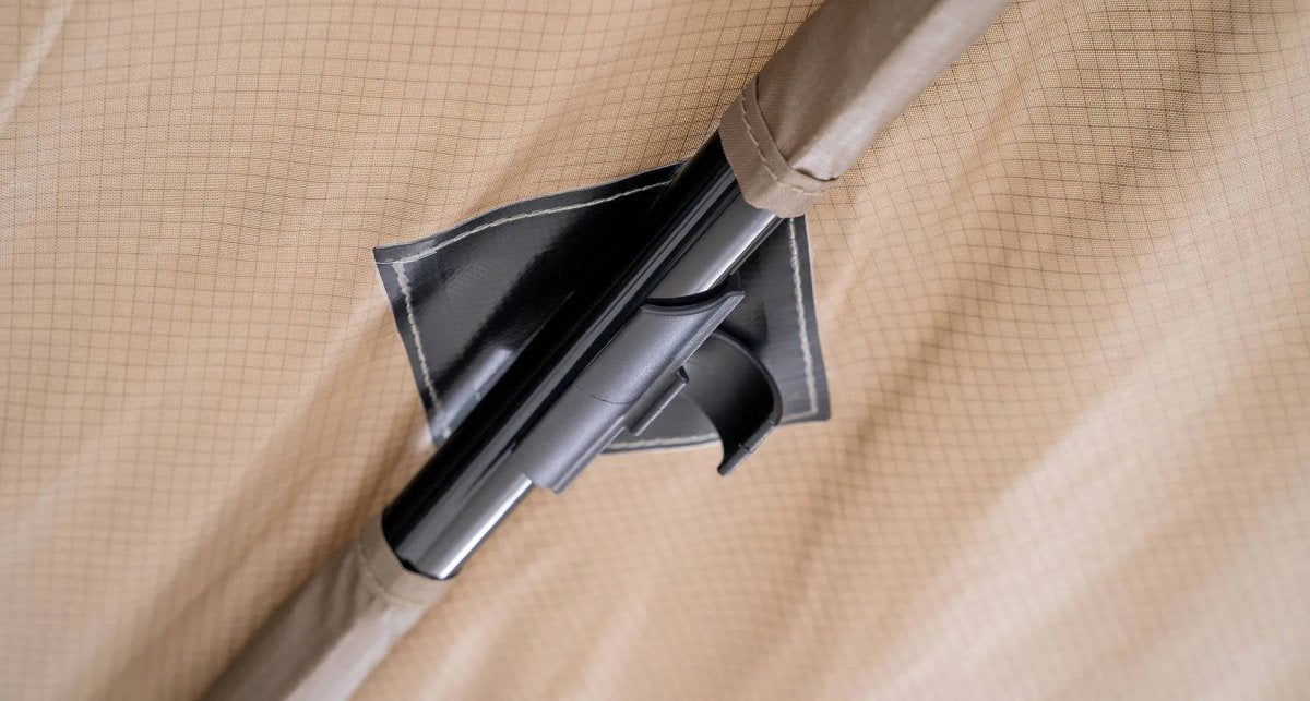 Auvent circulaire 270° Batwing Compact 2m (version gauche) - avec fixations STOW IT - RHINO-RACK - BYD Shark 2024+