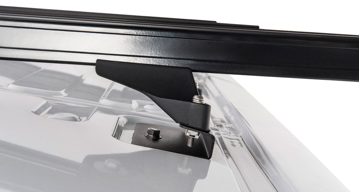 Kit 2 barres de toit noire Heavy Duty 1800mm avec pieds RLTP Ford Transit 2014+ - RHINO-RACK -