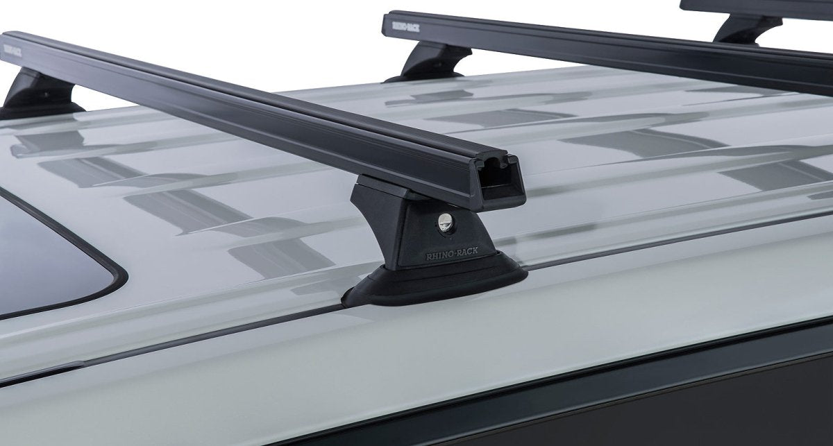 Kit 3 barres de toit noire 1375mm Heavy Duty avec pieds RCH Toyota Land Cruiser série 200 2007-2021 - RHINO-RACK - Toyota LC200