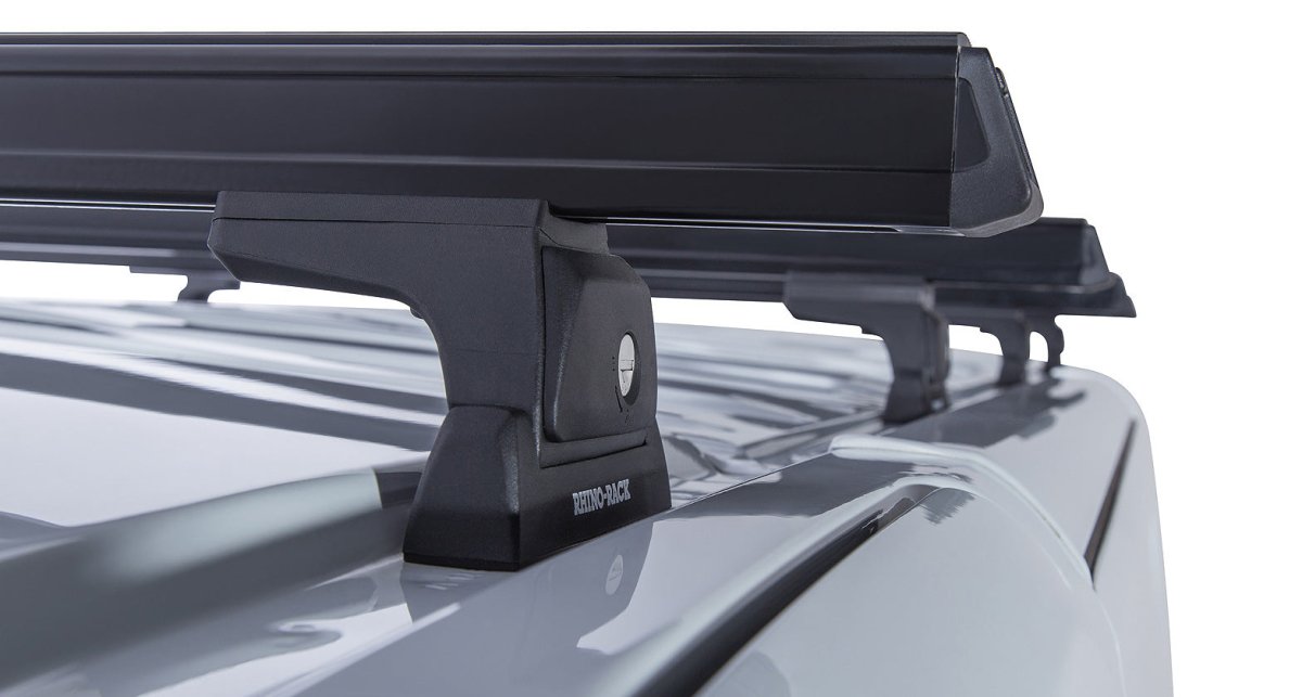 Kit 4 barres de toit noire 1650mm Heavy Duty avec pieds RLT600 Renault Trafic X82 2015+ - RHINO-RACK -