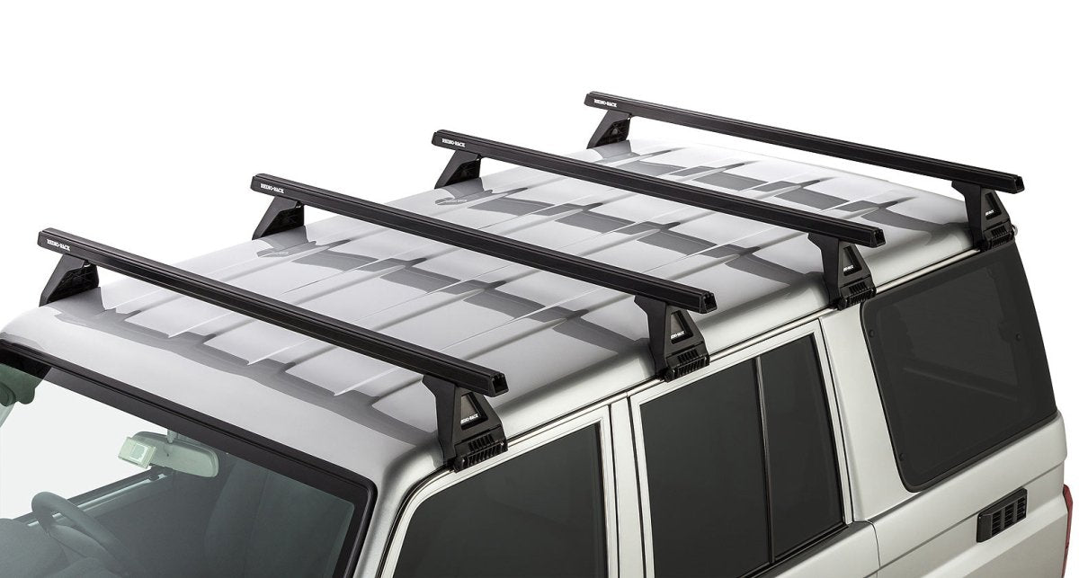 Kit 4 barres de toit noire Heavy Duty 1500mm avec pieds RL150 Toyota Land Cruiser série 76 2007+ - RHINO-RACK - Toyota 70 Series
