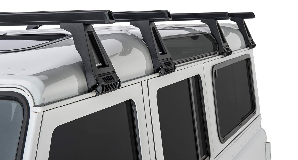 Kit 4 barres de toit noire Heavy Duty 1500mm avec pieds RL210 Land Rover Defender 110 1993-2020 - RHINO-RACK - Defender 110