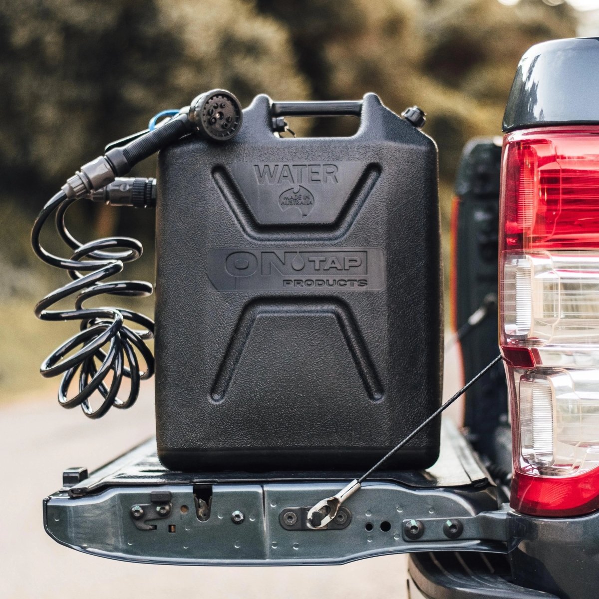 ONTAP Douche Portable - Black Edition by ARB4x4 - BYD Shark 2024+