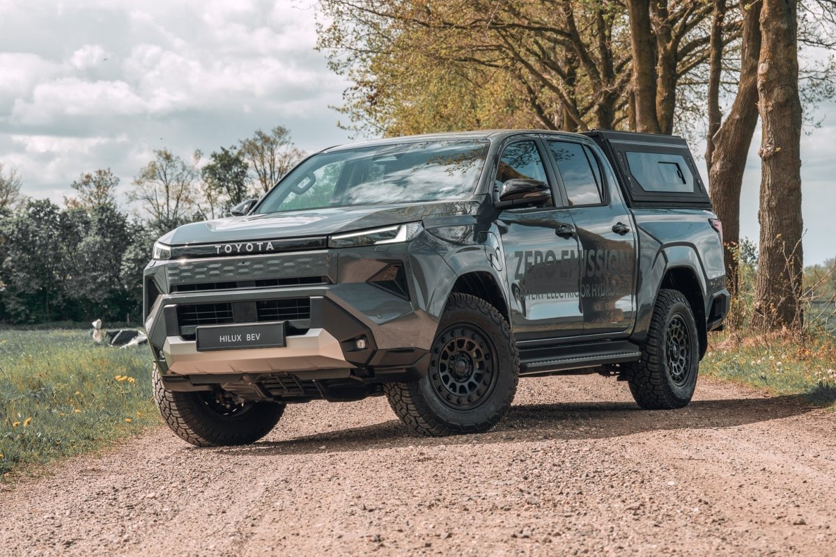 Hardtop Alu-Cab "Contour" Toyota Hilux 2026+ N90 - Double Cab - Toyota Hilux 2026+