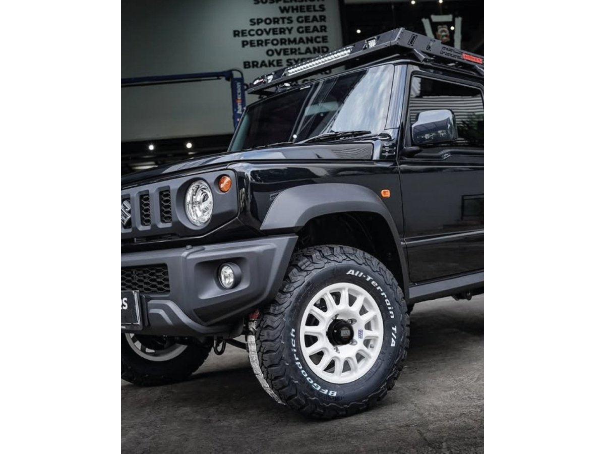 Jante Alu BRAID Fullrace Rally Blanche 7x15 5x139.7 ET-3 - Suzuki Jimny 2018+
