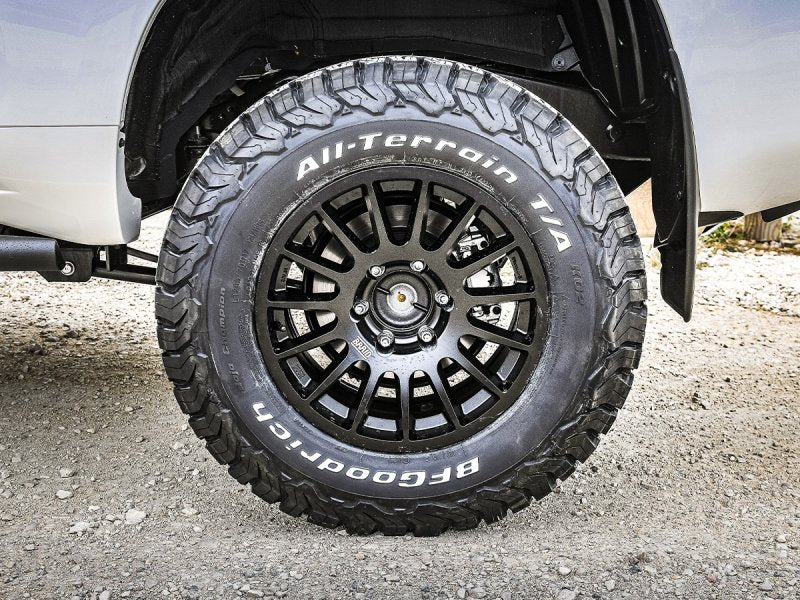 Jante Alu BRAID Winrace S Noire 8x17 6x139.7 ET40 - Toyota Land Cruiser J250