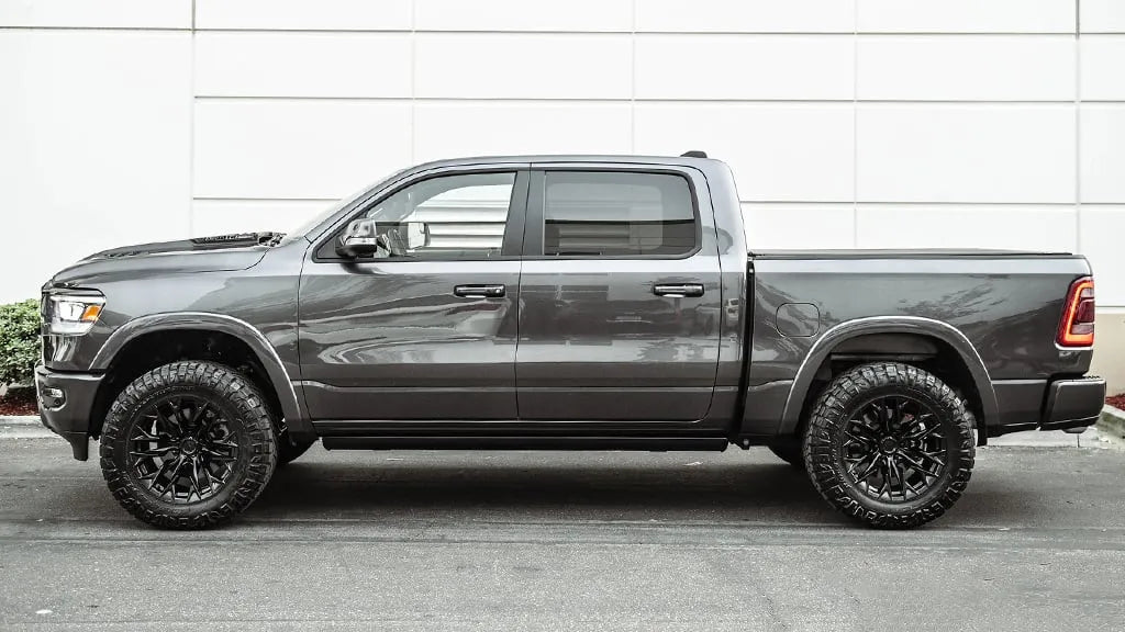 Jante Fuel D804 Flame 22x12 6x139.7 ET-44 | Noir Mat - Dodge RAM 1500