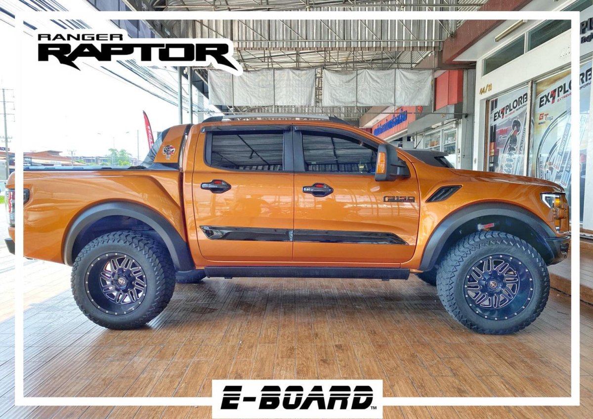 Marche-Pied Électrique T-MAX Ford Ranger/Raptor 2014-22 Double Cab | E-Board - Ford Ranger 2012-2022
