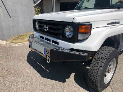 Pare-chocs avant acier Toyota série 7 lames avant 2007 fermé N4-Offroad -