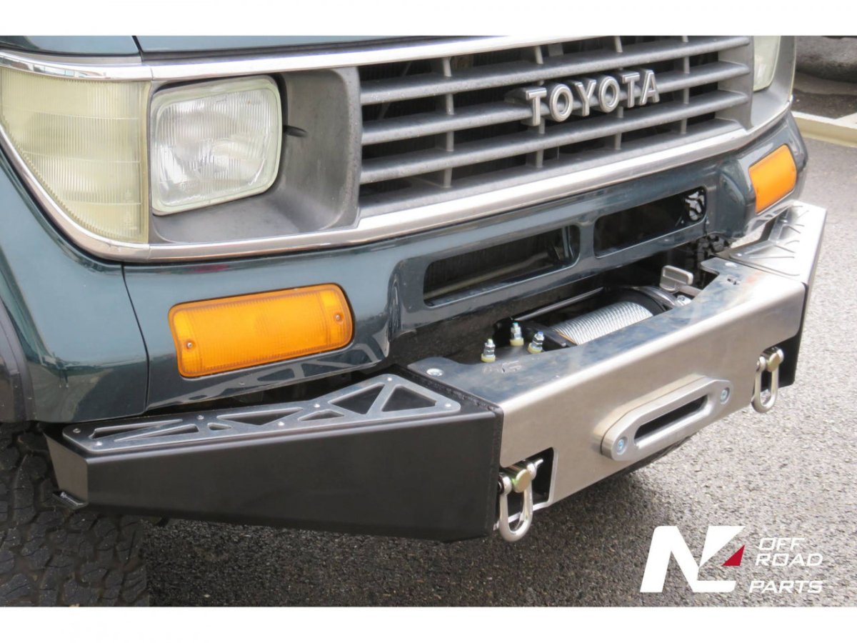 Pare-chocs avant acier Toyota série LJ7 KZJ7 N4-Offroad -