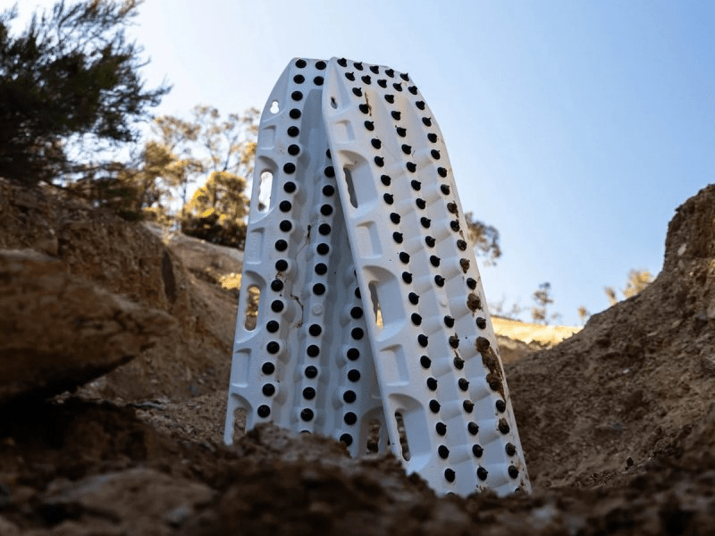 Plaques à sable Maxtrax XTREME blanc - Edition Limitée Ghost White - BYD Shark 2024+