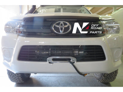Platine de treuil intégrée au pare-chocs d'origine pour Toyota Hilux Revo avant 12/2020 N4-Offroad - Toyota Hilux 2016+