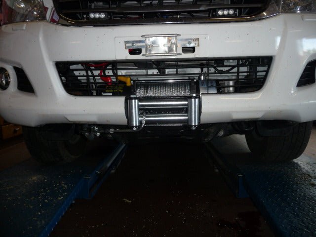 Platine de treuil intégrée au pare-chocs d'origine pour Toyota Hilux Vigo N4-Offroad - Toyota Hilux 2005-2015