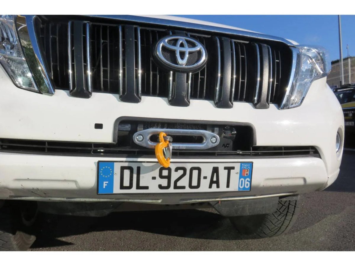 Platine de Treuil Toyota KDJ/GDJ 150 sur Pare-choc d'Origine - Toyota KDJ150/155