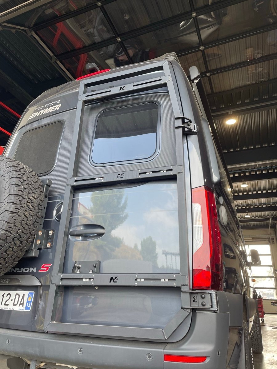 Porte tout en aluminium sur porte arrière droite pour Mercedes Sprinter W907 N4-Offroad - Mercedes Sprinter 2006-2018