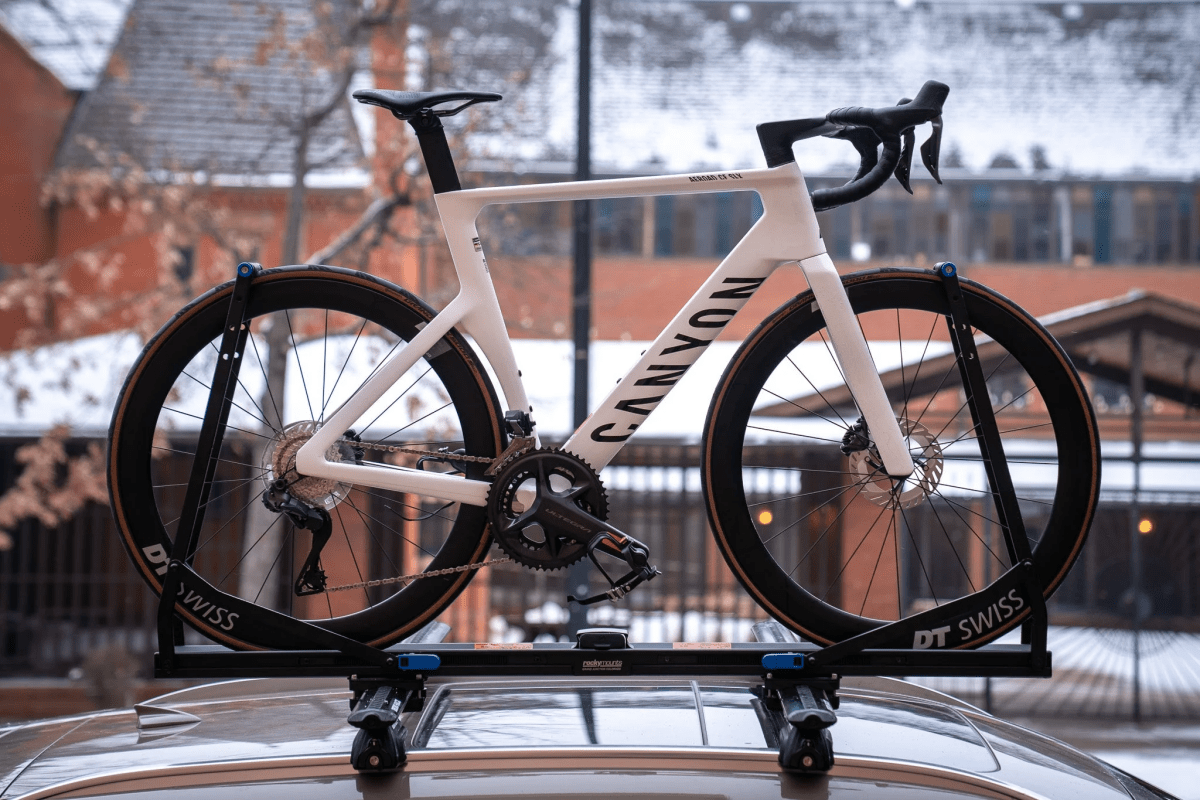 Porte vélo de toit Mach Ten ROCKY MOUNTS - BYD Shark 2024+