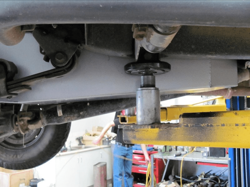 Réservoir de remplacement LRA 110L Toyota Hilux 169 Essence - Toyota Hilux 1997-2005