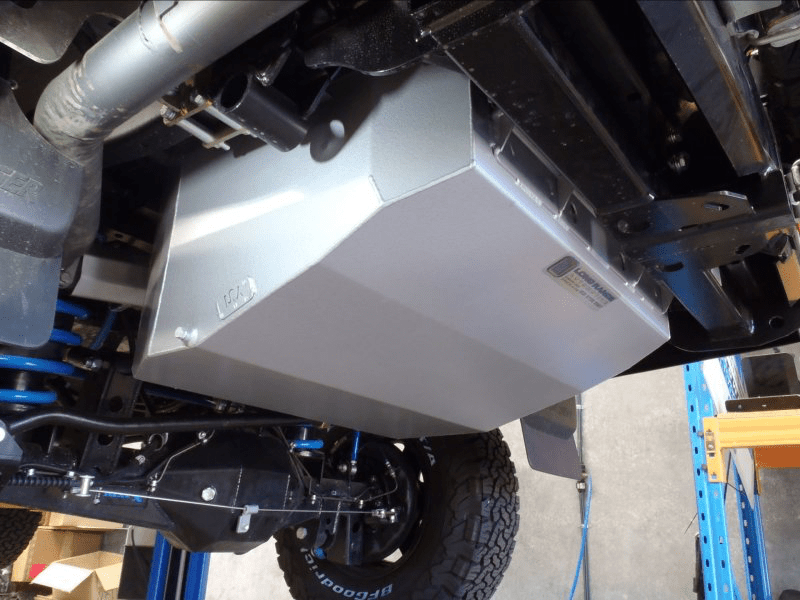 Réservoir de remplacement LRA 180L Toyota Land Cruiser VDJ76 - Toyota 70 Series