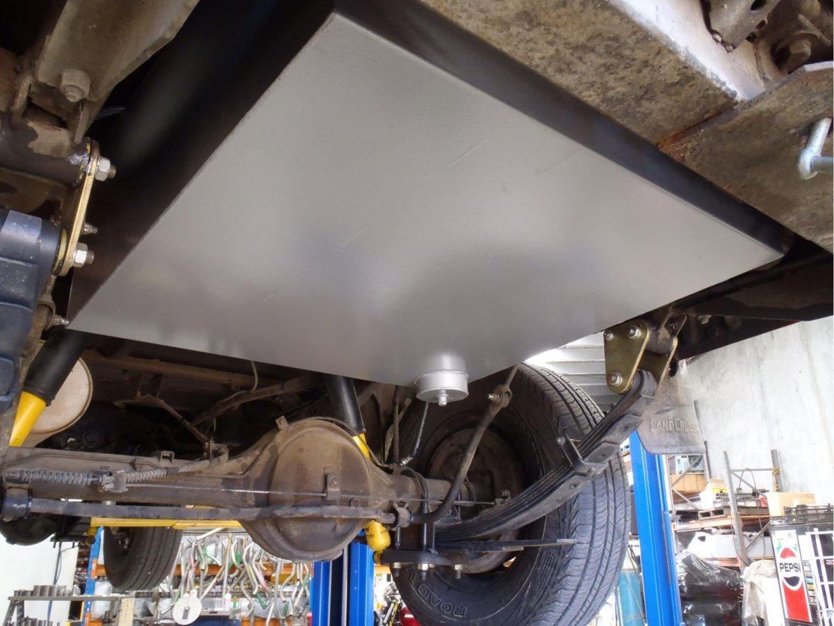 Réservoir de remplacement LRA pour Toyota Landcruiser HJ61 150L -