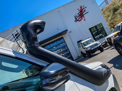 Snorkel Safari4x4 - Toyota Hilux Revo D4-D - ailes étroites (simple cabine) - Toyota Hilux 2016+
