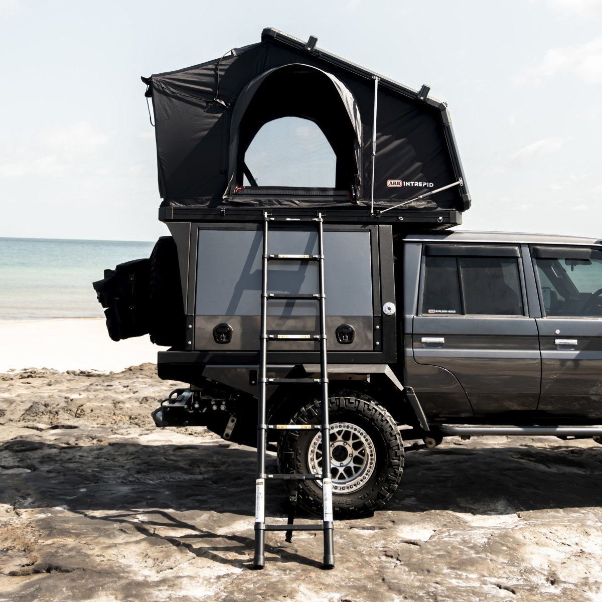 Tente de Toit ARB Intrepid : Espace 4x4 Ultime - BYD Shark 2024+