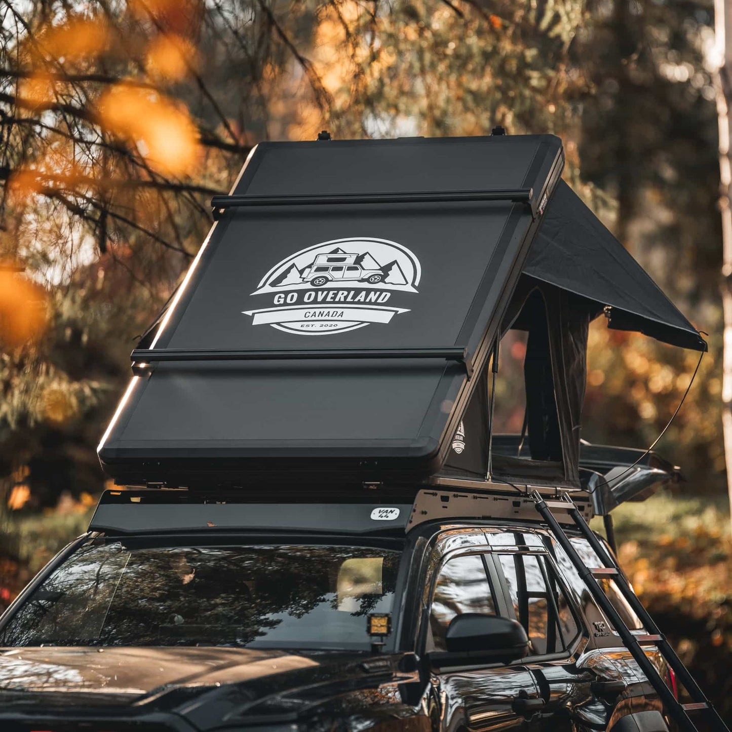 Tente de Toit Summit 140 GO OVERLAND – Coque Aluminium Ultra-Légère - BYD Shark 2024+